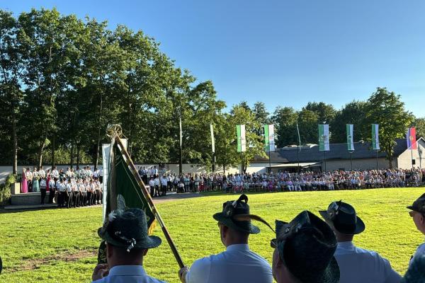 a58cea75-aee2-4a59-b3f9-360e2d8591c6